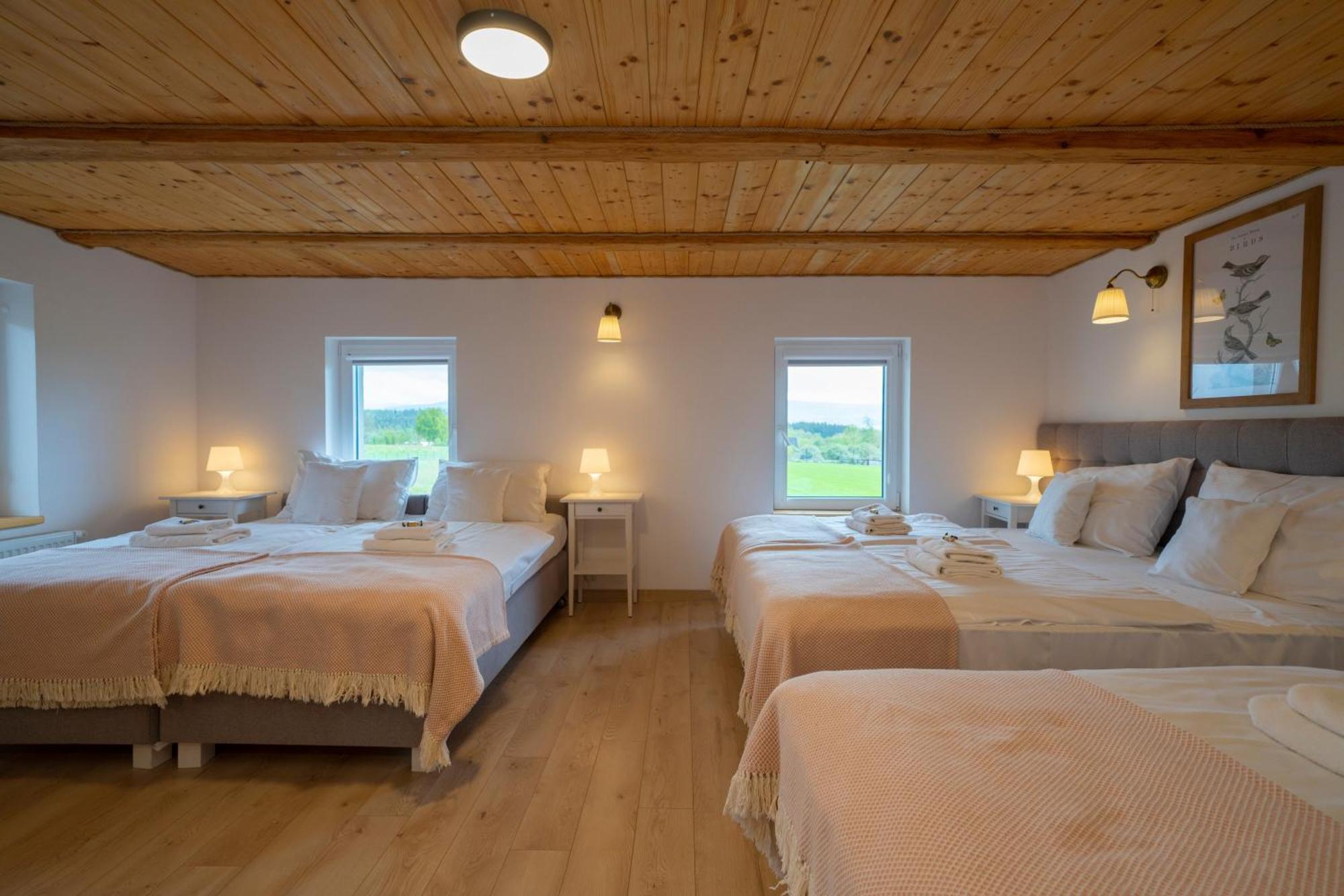 Dom W Domu - Izera Glamping Bed and Breakfast Gajowka  Δωμάτιο φωτογραφία