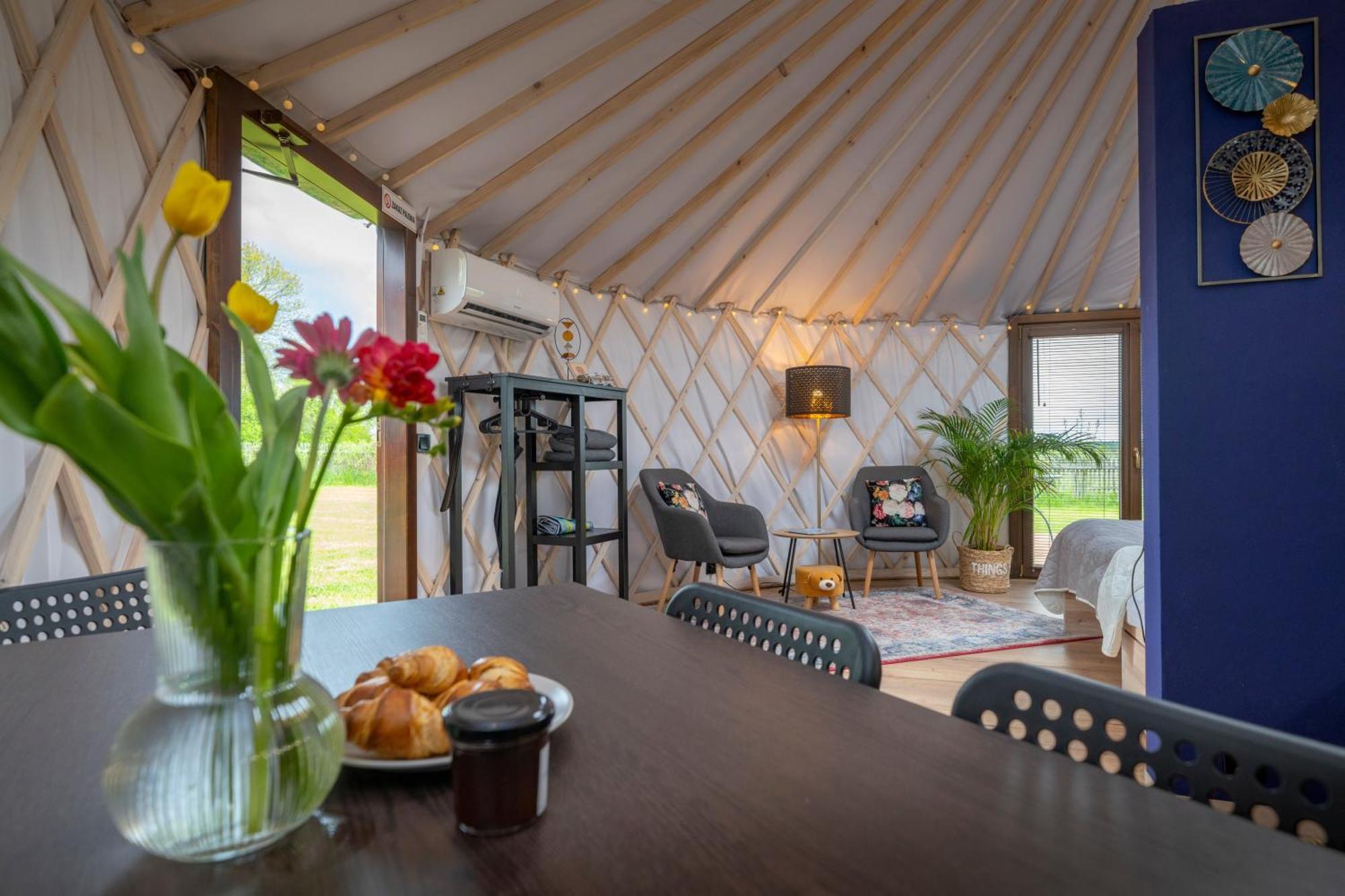 Dom W Domu - Izera Glamping Bed and Breakfast Gajowka  Δωμάτιο φωτογραφία